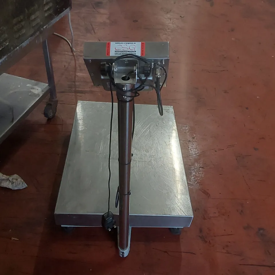 COMMERCIAL SCALE WITH LP7510 WEIGHING INDICATOR