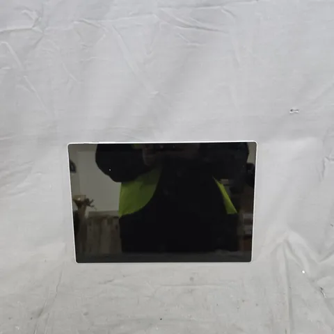 MICROSOFT SURFACE PRO 5 TABLET – I5-7300U, 4GB RAM, 128GB, 12.3" DISPLAY