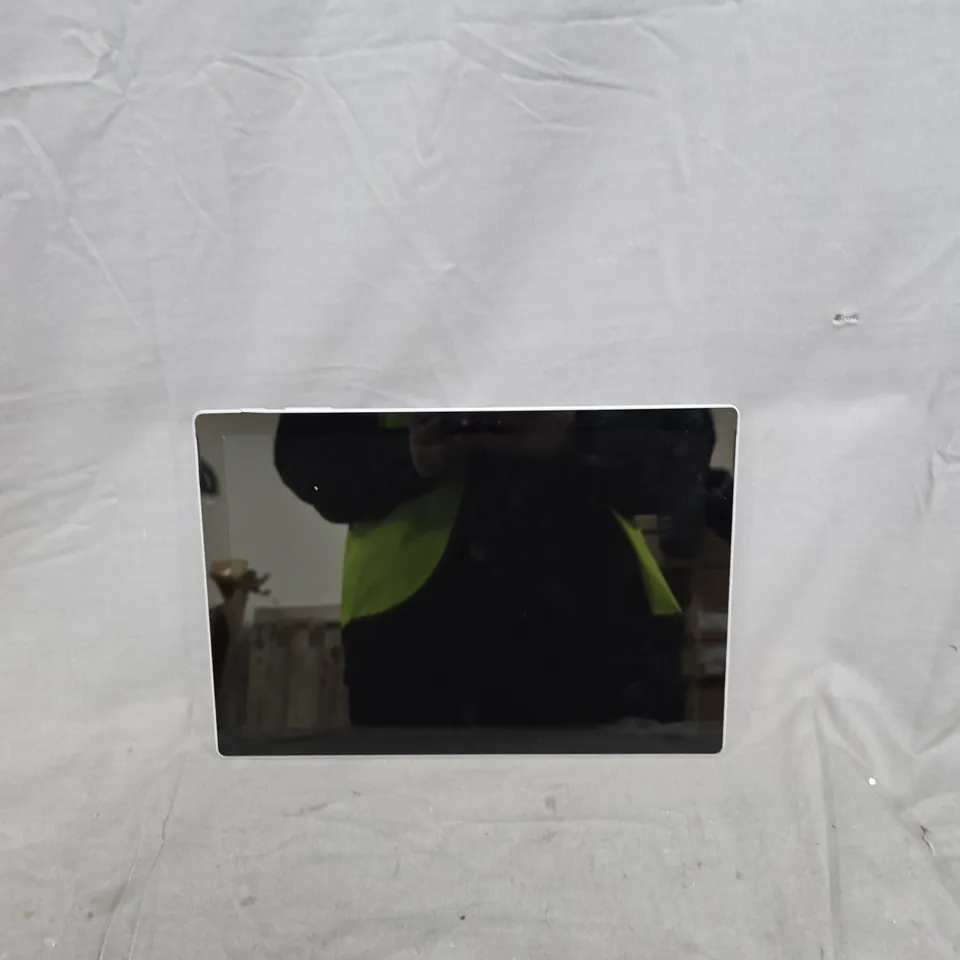 MICROSOFT SURFACE PRO 5 TABLET – I5-7300U, 4GB RAM, 128GB, 12.3" DISPLAY