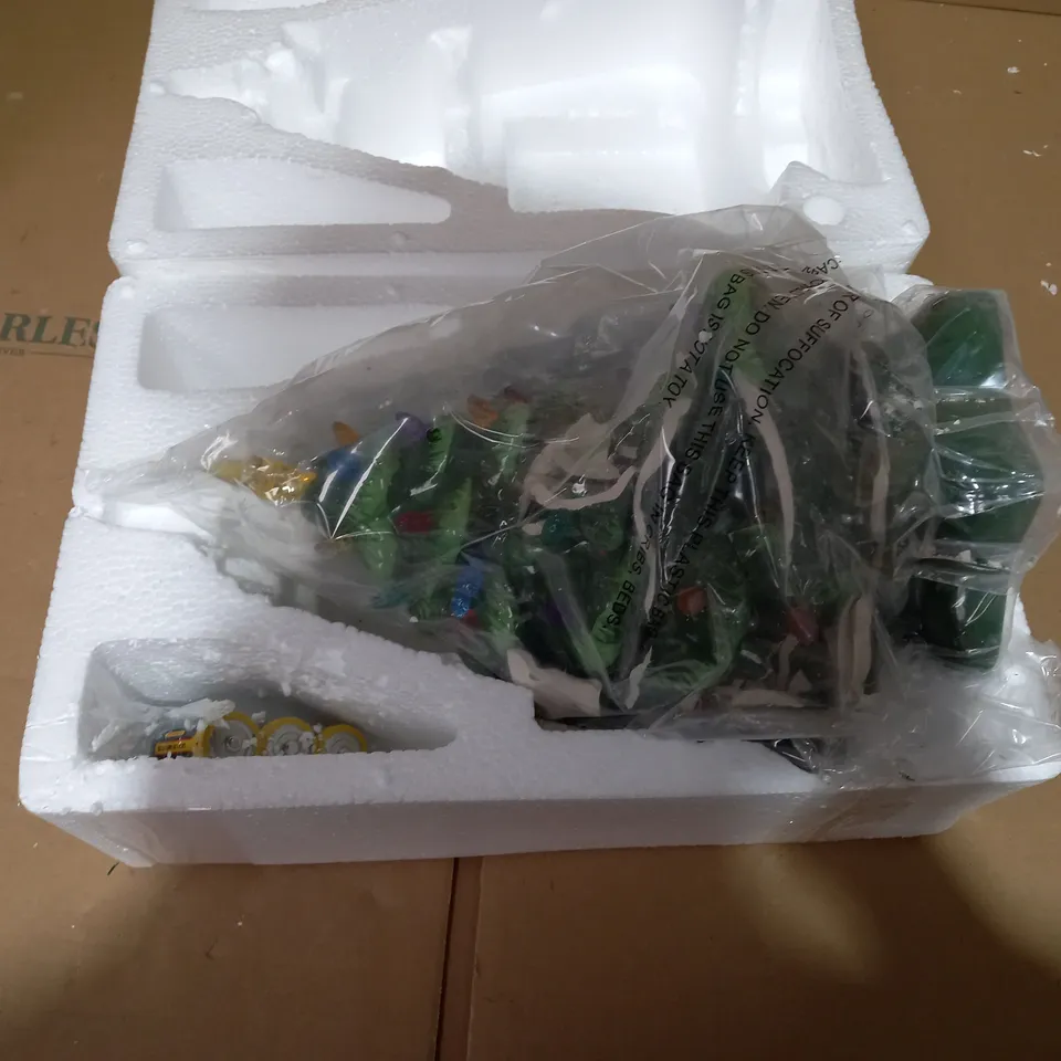 MR CHRISTMAS ILLUMINATED CERAMIC NOSTALGIC TREE