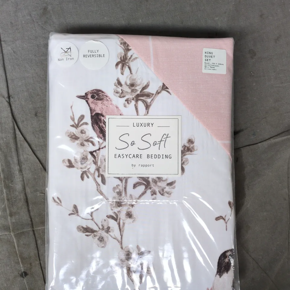RAPPORT LUXURY SO SOFT EASY CARE REVERSIBLE BEDDING KING SIZE DUVET SET 