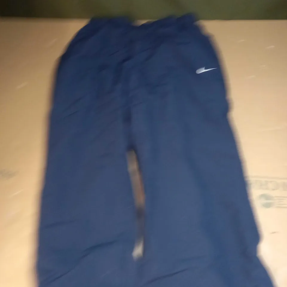 NIKE WIDE LEG TRACKSUIT BOTTOMS SIZE UNSPECIFIED