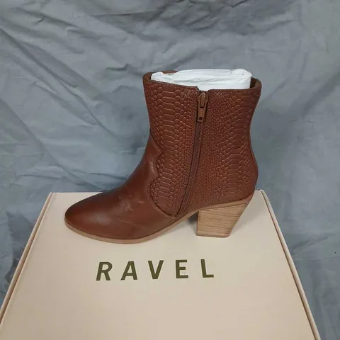 RAVEL DOREY TAN LEATHER ANKLE BOOTS – WOMEN'S UK 6 (EU 39)