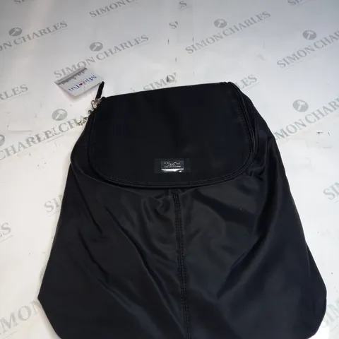 MIA TUI LONDON BACKPACK