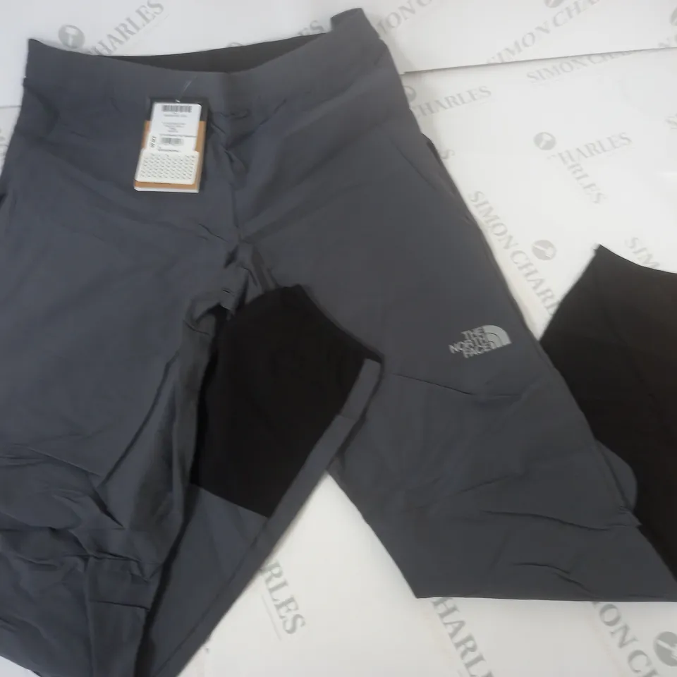 NORTH FACE PERFORMANCE PANTS IN GREY - SMALL REG