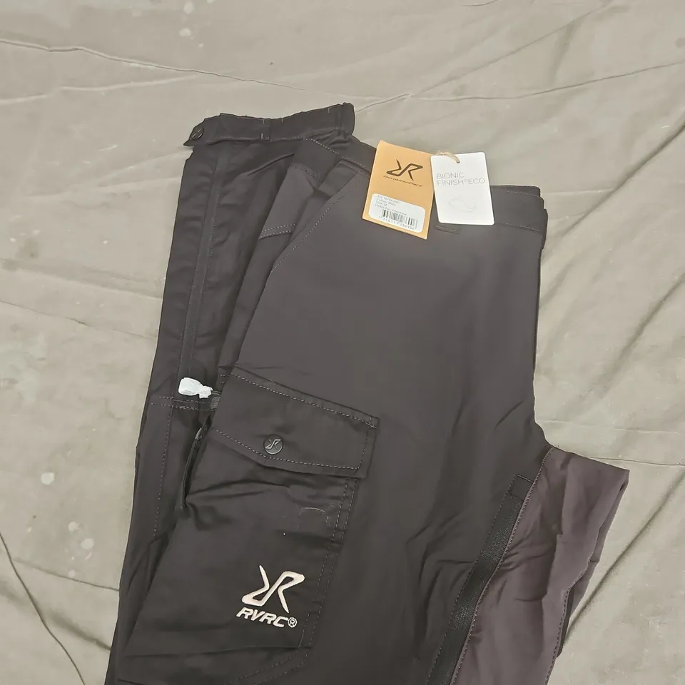 REVOLUTION RACE BLACK HIKING TROUSERS – MEN’S SIZE M
