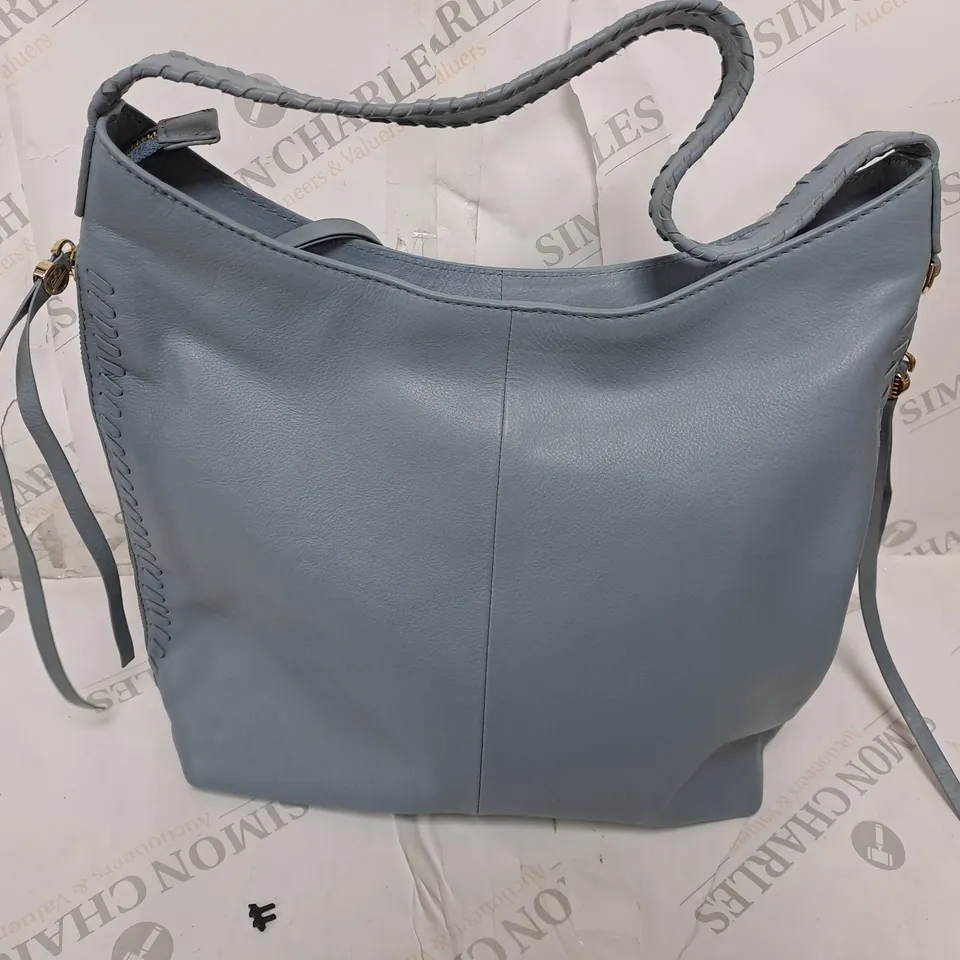 BEN DE LISI CARRY ALONG HANDBAG IN SKY BLUE