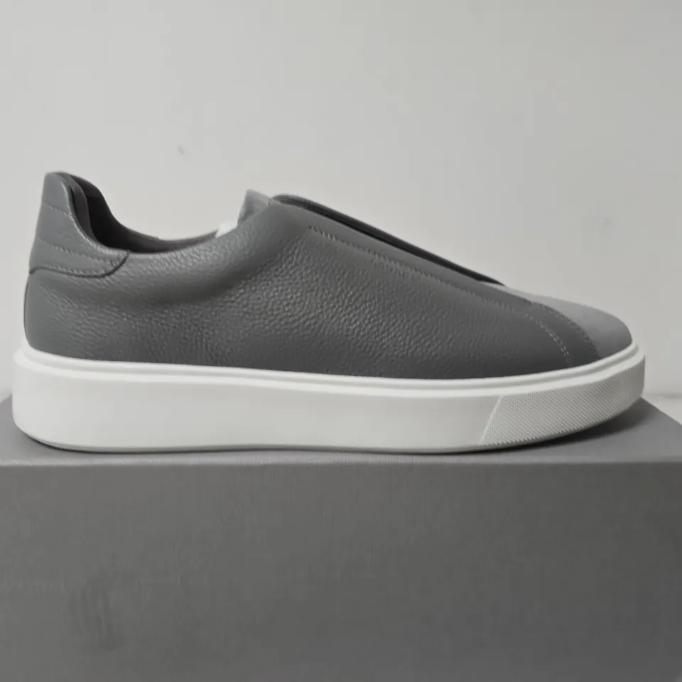 BOXED PAIR OF LEGEND VELORA TRAINER – GREY - UK SIZE 11
