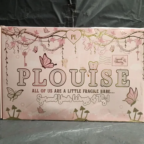 P.LOUISE MYSTERY BEAUTY BOX SET