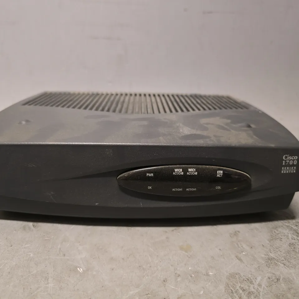 CISCO 1700 SERIES ROUTER 