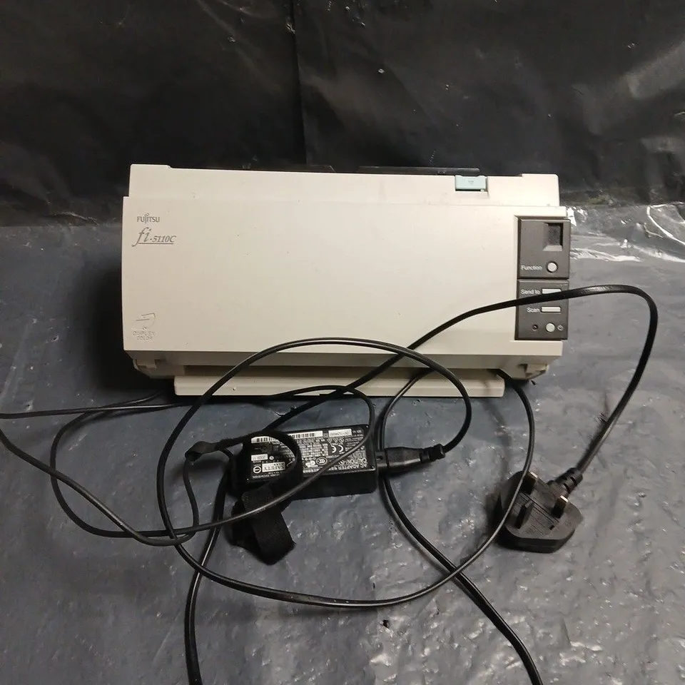 FUJITSU FI-5110C SCANNER