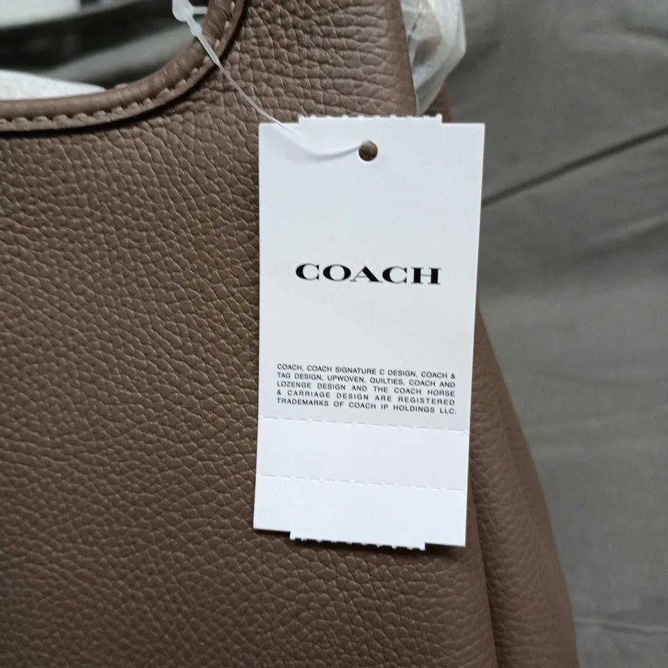 COACH  BROWN PEBBLED LEATHER HANDBAG