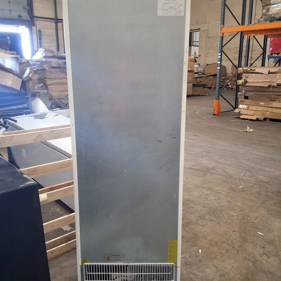 POLAR C-SERIES UPRIGHT DISPLAY FRIDGE 400LTR WHITE
