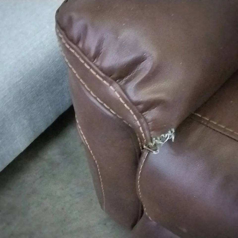 DESIGNER CHOCOLATE LEATHER 3 SEATER POWER RECLINER SOFA 