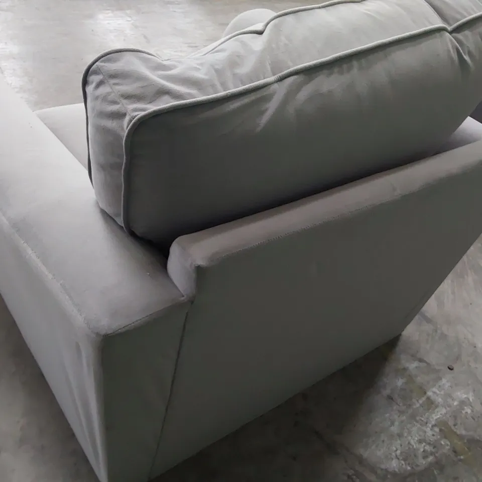 DESIGNER EASY CHAIR PLUSH LIGHT GREY FABRIC 