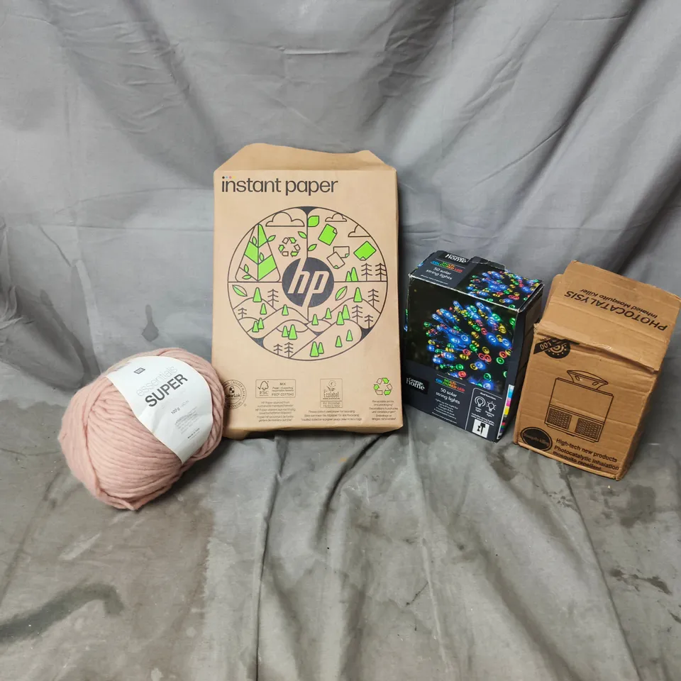 APPROXIMATELY 20 ASSORTED HOUSEHOLD PRODUCTS TO INCLUDE MOSQUITTO REPELLENT, HP INSTANT PAPER, SOLAR STRING LIGHTS, ETC - COLLECTION ONLY