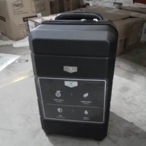 LUGG JETSET CABIN BAG BLACK