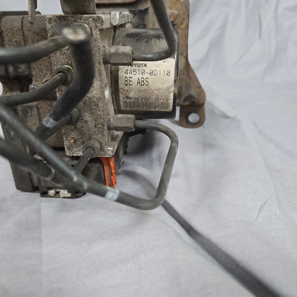 TOYOTA ABS ANTI LOCKING SYSTEM PUMP REPLACEMENT PART