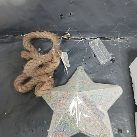 LIGHT UP FROSTED STAR ON ROPE CHRISTMAS DECORATION