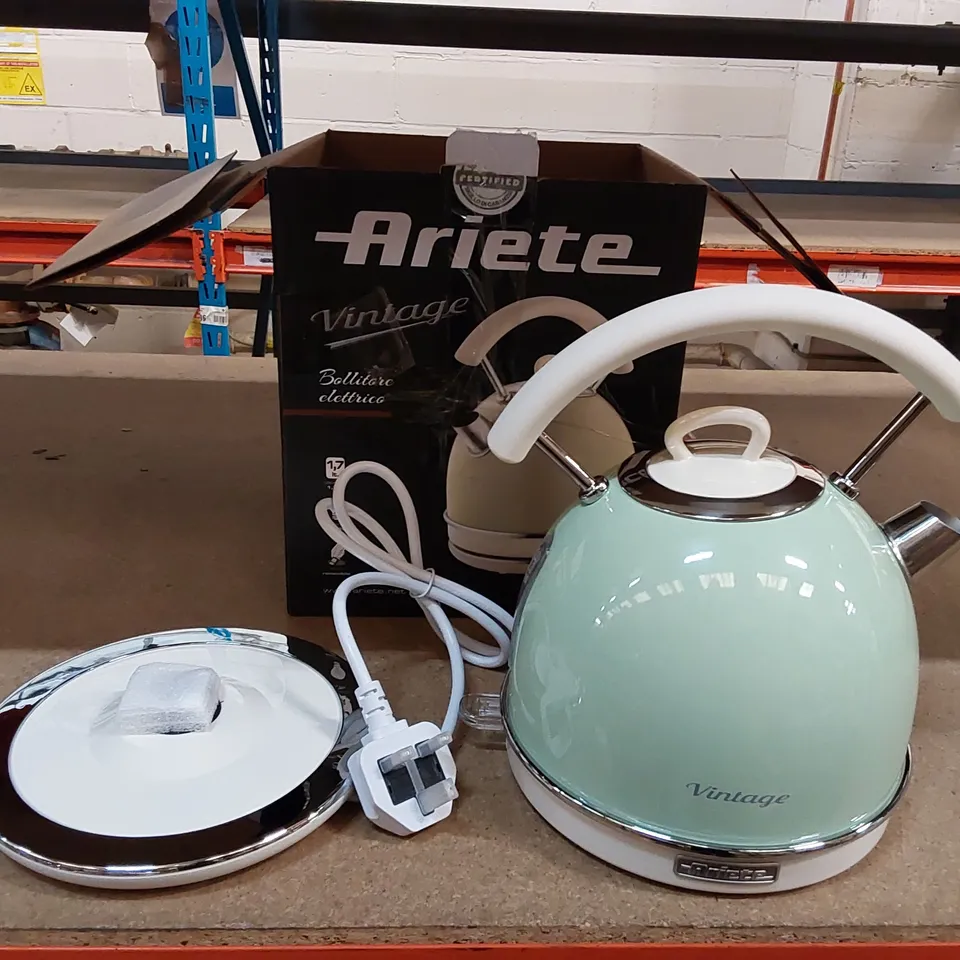 BOXED ARIETE VINTAGE STYLE 1.7L STAINLESS STEEL DOME KETTLE (1 BOX)
