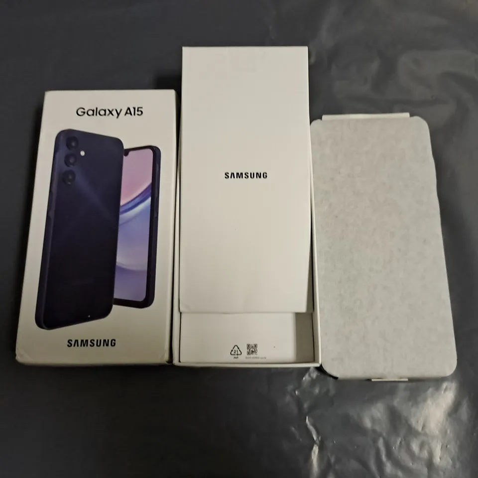 BOXED SAMSUNG GALAXY A15 4GB 128GB PHONE IN BLUE BLACK - SM-A155F/DSN