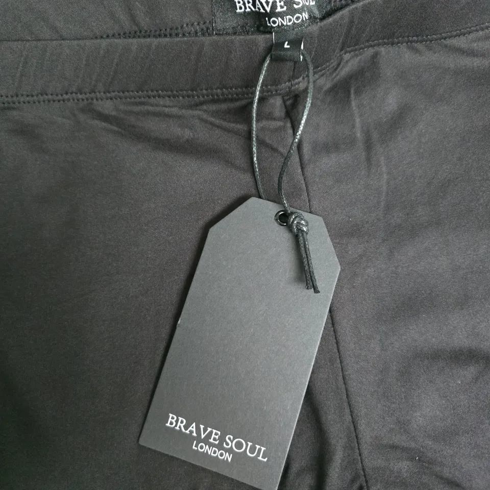 BRAVE SOUL LONDON BLACK CAPRI LEGGINGS, SIZE L (3/4 LENGTH)