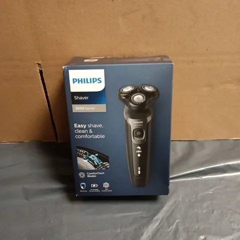 PHILIPS SHAVER 5000 SERIES BOXED