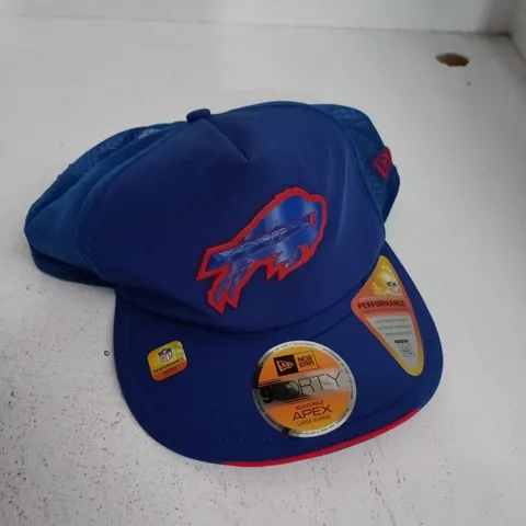 NEW ERA NFL26 SL 940APEX CAP IN BLUE - L/XL