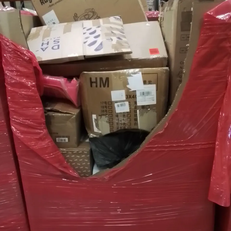 PALLET CONTAINING VARIOUS ASSORTED BOXED HOUSEHOLD ITEMS TO INCLUDE: BABY WALKER, OFFICE CHAIR, BALANCE BIKE AND LOTS MORE UNMARKED BOXED ITEMS 