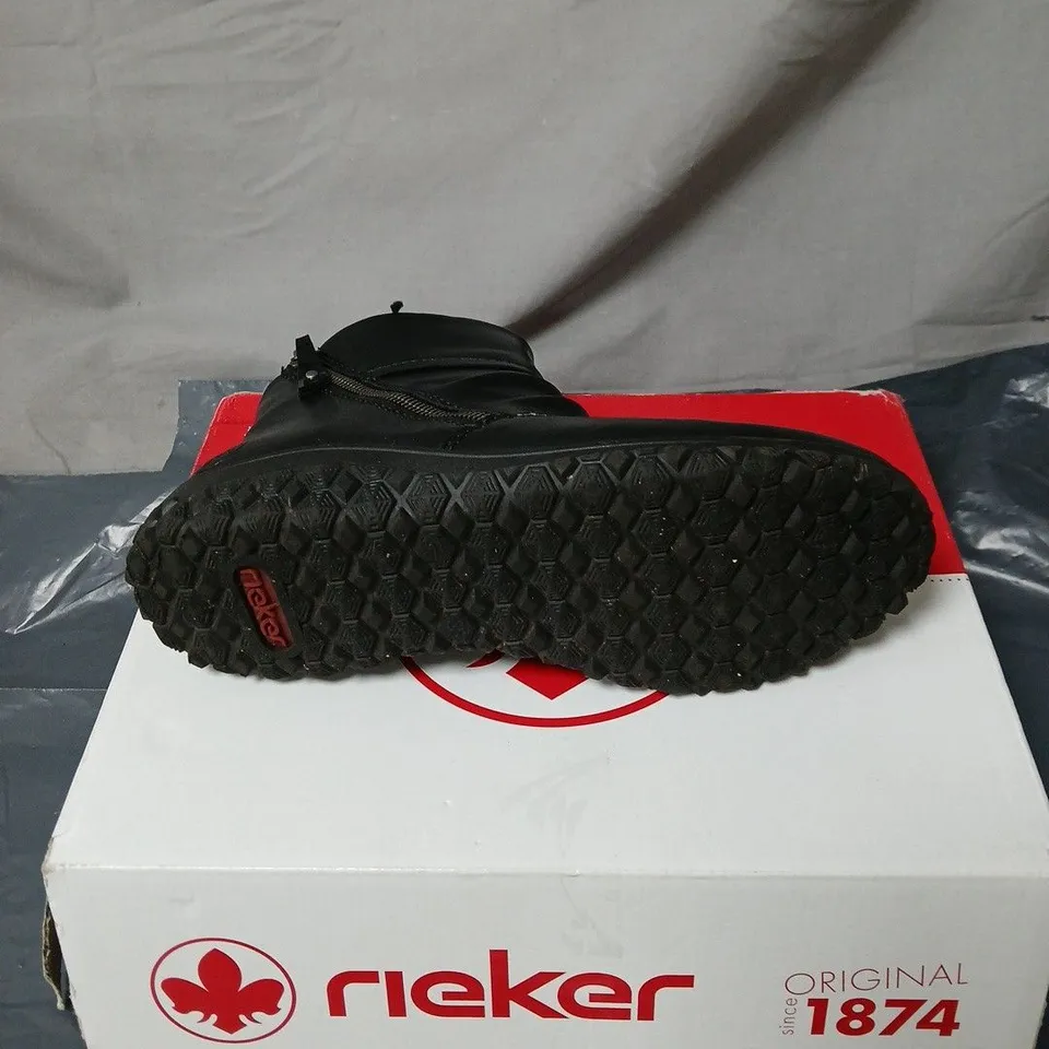 RIEKER BLACK ANKLE BOOTS SIZE 38 BOXED