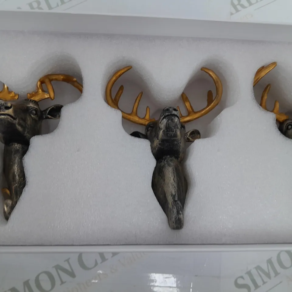 BOXED ALISON AT HOME DEER COAT HANGERS