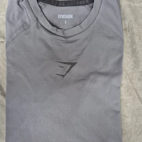 GYM SHARK ELEMENT BASELAYER LONG SLEEVE T-SHIRT IN GREY SIZE SMALL