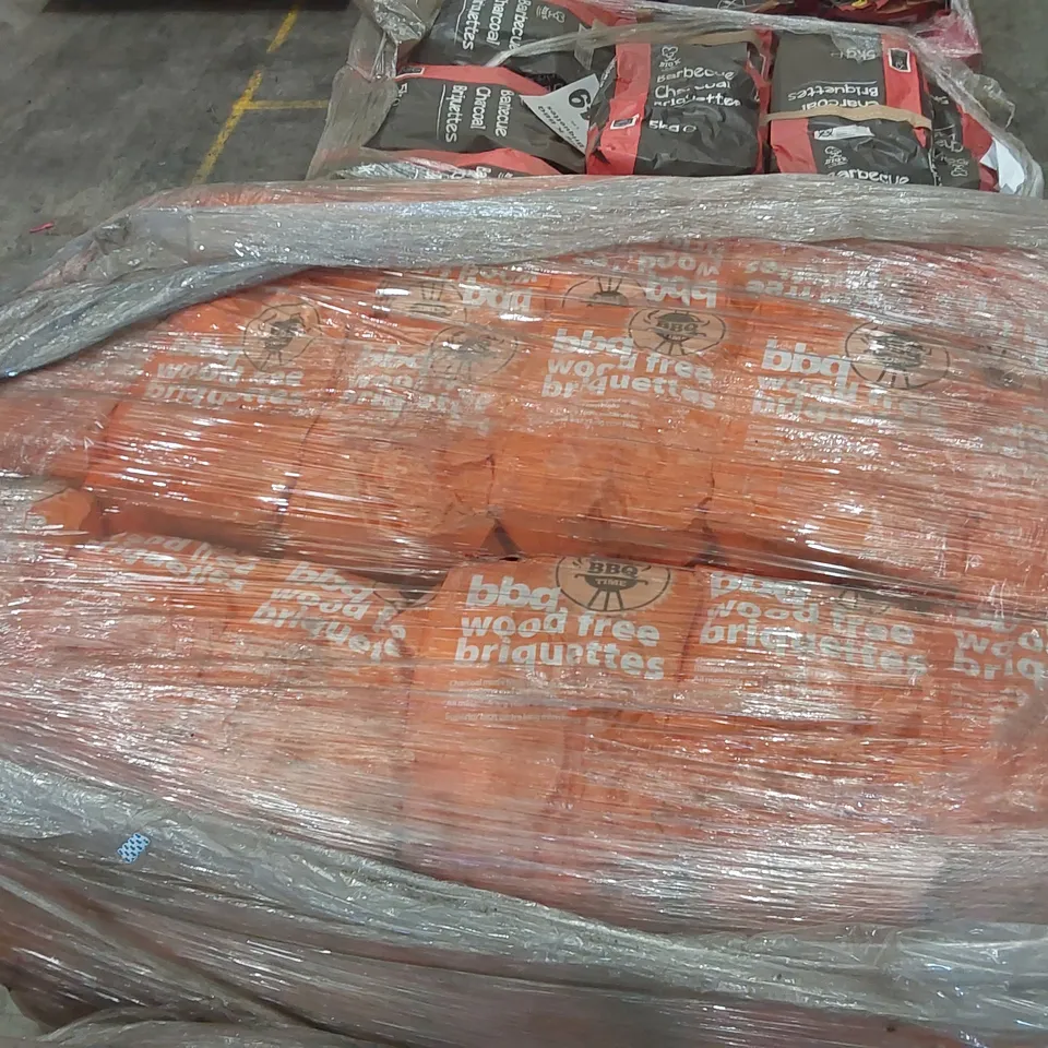 PALLET CONTAINING A LARGE QUANTITY OF CHARCOAL BRIQUETTE BAGS 