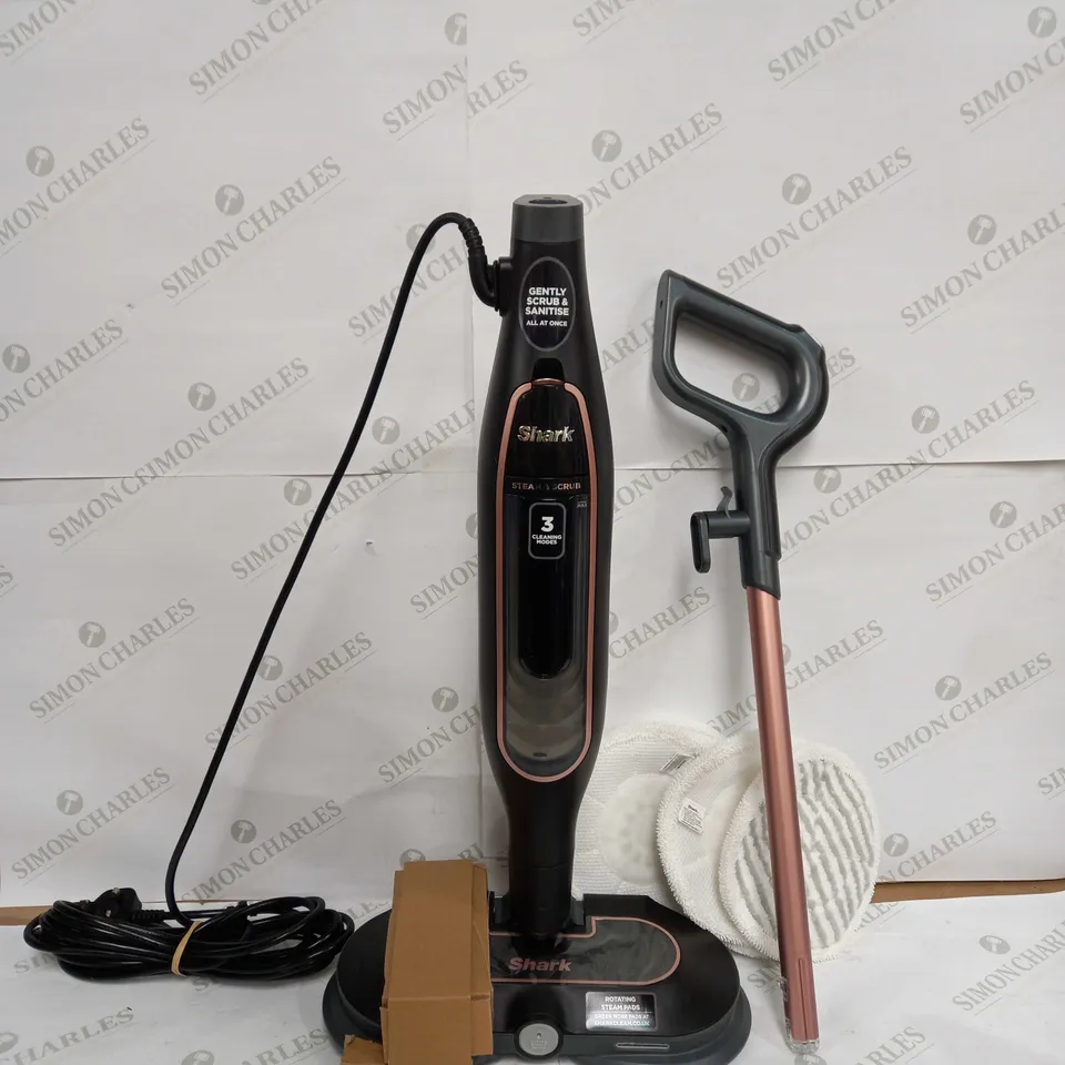 SHARK STEAM SCRUBBER WITH STEAM BLAST S7201 [COLLECTION ONLY]