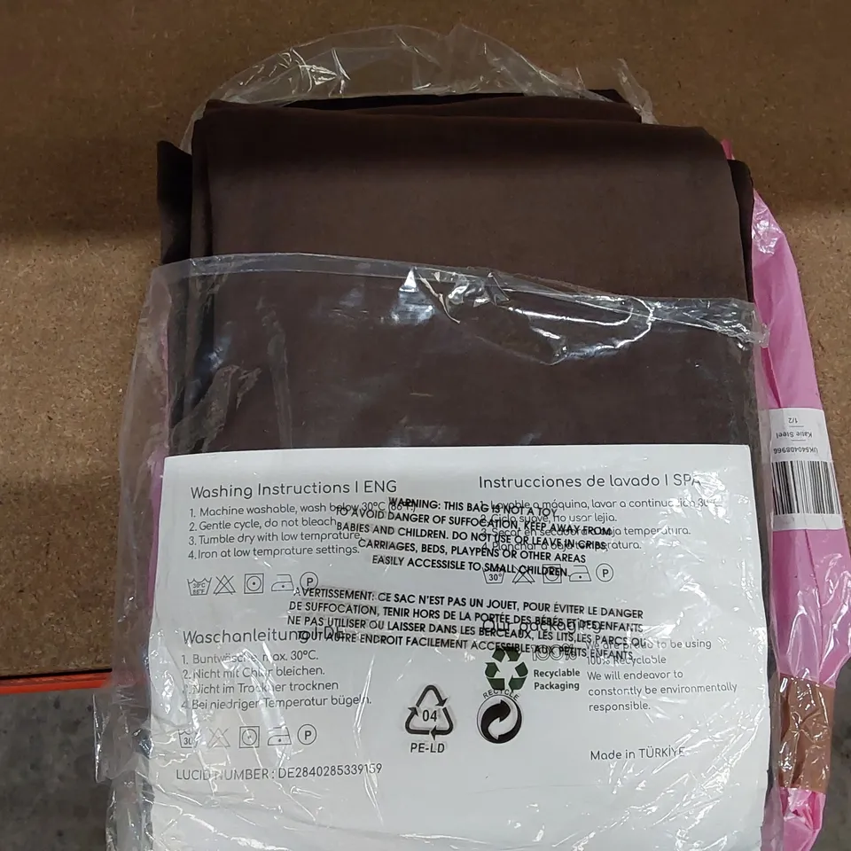 BAGGED EXTRA LONG & WIDE MATTE VELVET CURTAI. PANEL - 140 x 265cm