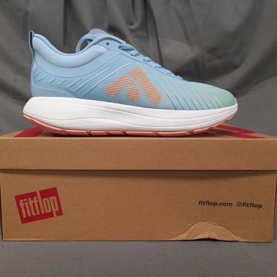 BOXED PAIR OF FITFLOP RUNNER OMBRE-EDITION MESH SNEAKERS IN BLUE/GREEN PASTEL GRADIENT UK SIZE 4.5