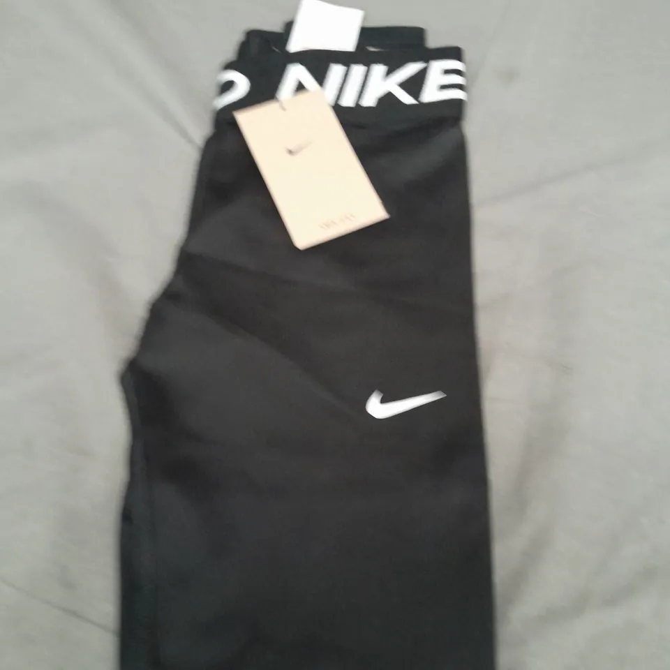 NIKE PRO LEGGINGS SIZE M