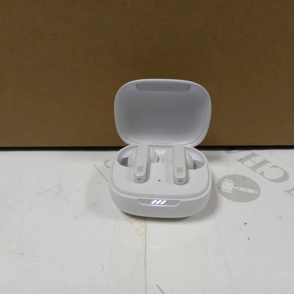 JBL LIVE PRO+ EARBUDS 