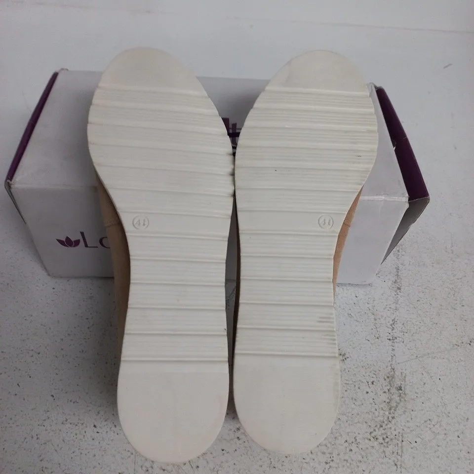 LOTUS LEATHER SLIDE ON SHOES IN NATURAL - 41