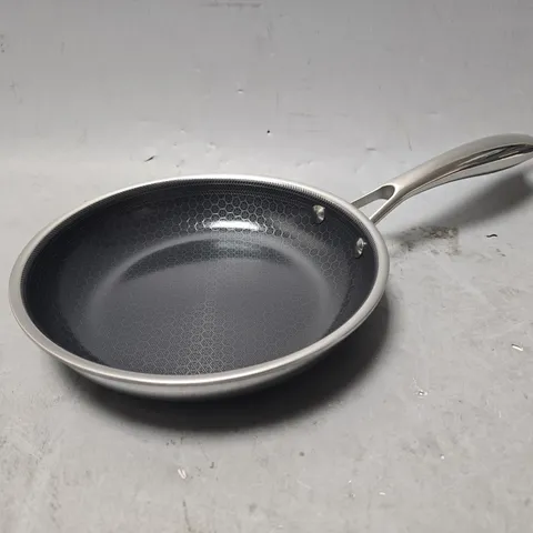 BOXED HEXCLAD HYBRID NONSTICK FRYING PAN, 20 CM