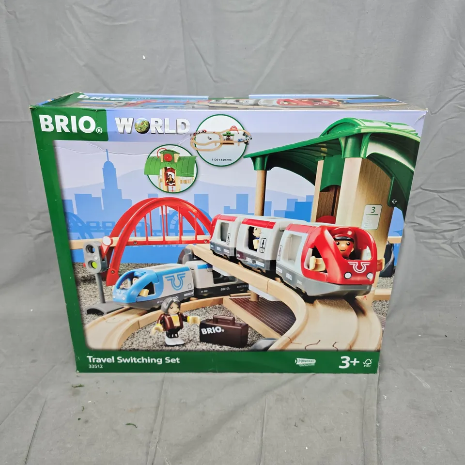 BRIO WORLD TRAVEL SWITCHING SET – BOXED