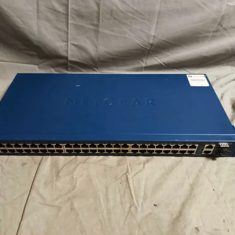 NETGEAR PROSAFE FS750T2 48-PORT 10/100 SMART SWITCH WITH 2 GIGABIT PORTS