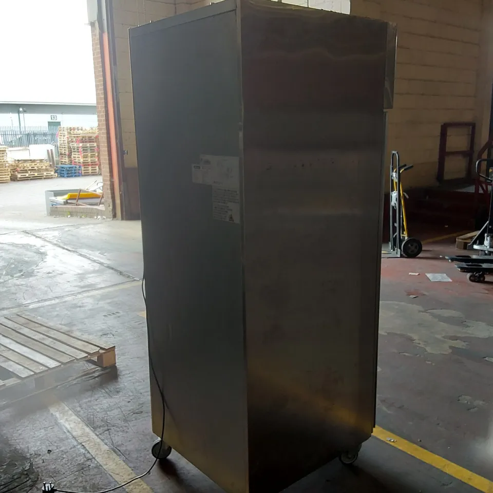 BLIZZARD BR1SS SINGLE DOOR VENTILATED COMMERCIAL FRIDGE 650L