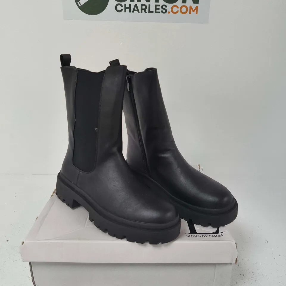 BOXED PAIR OF KASIA BLACK CHELSEA BOOTS, UK 7