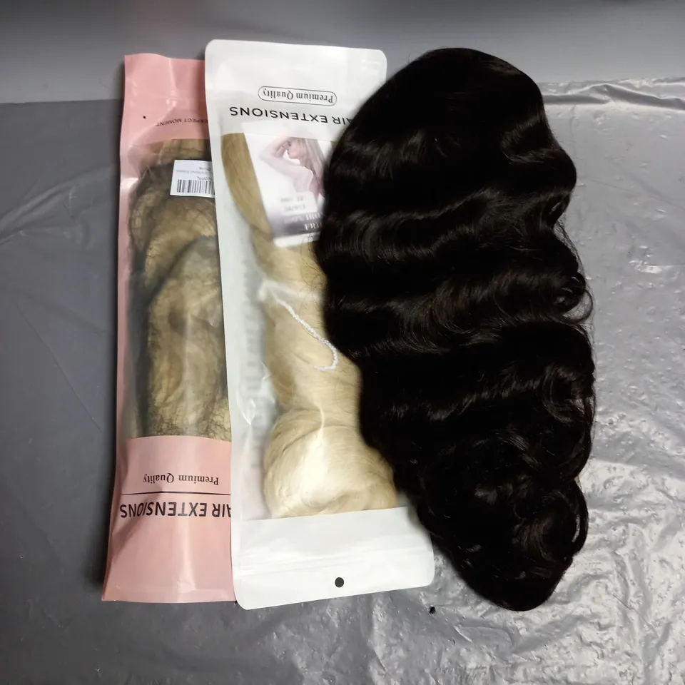LOT OF 10 ASSORTED HEALTH AND BEAUTY ITEMS TO INCLUDE FINE PLUS 18" PONYTAIL EXTENSION IN BLONDE, PREMIUM QUALITY 22" HAIR EXTENSIONS IN BLONDE, DARK BROWN CURLED WIG, ETC. 