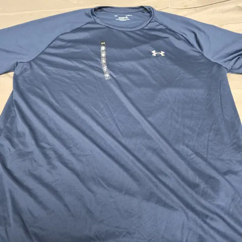 UNDER ARMOUR LOGO TEE - SIZE LARGE