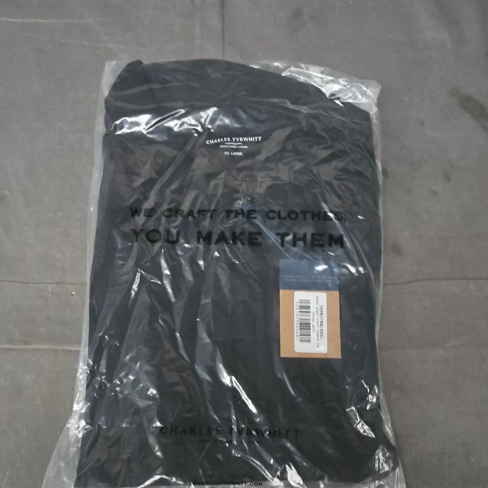 CHARLES TYRWHITT PLAIN SHORT SLEEVE ZIP JERSEY POLO IN BLACK SIZE XXL