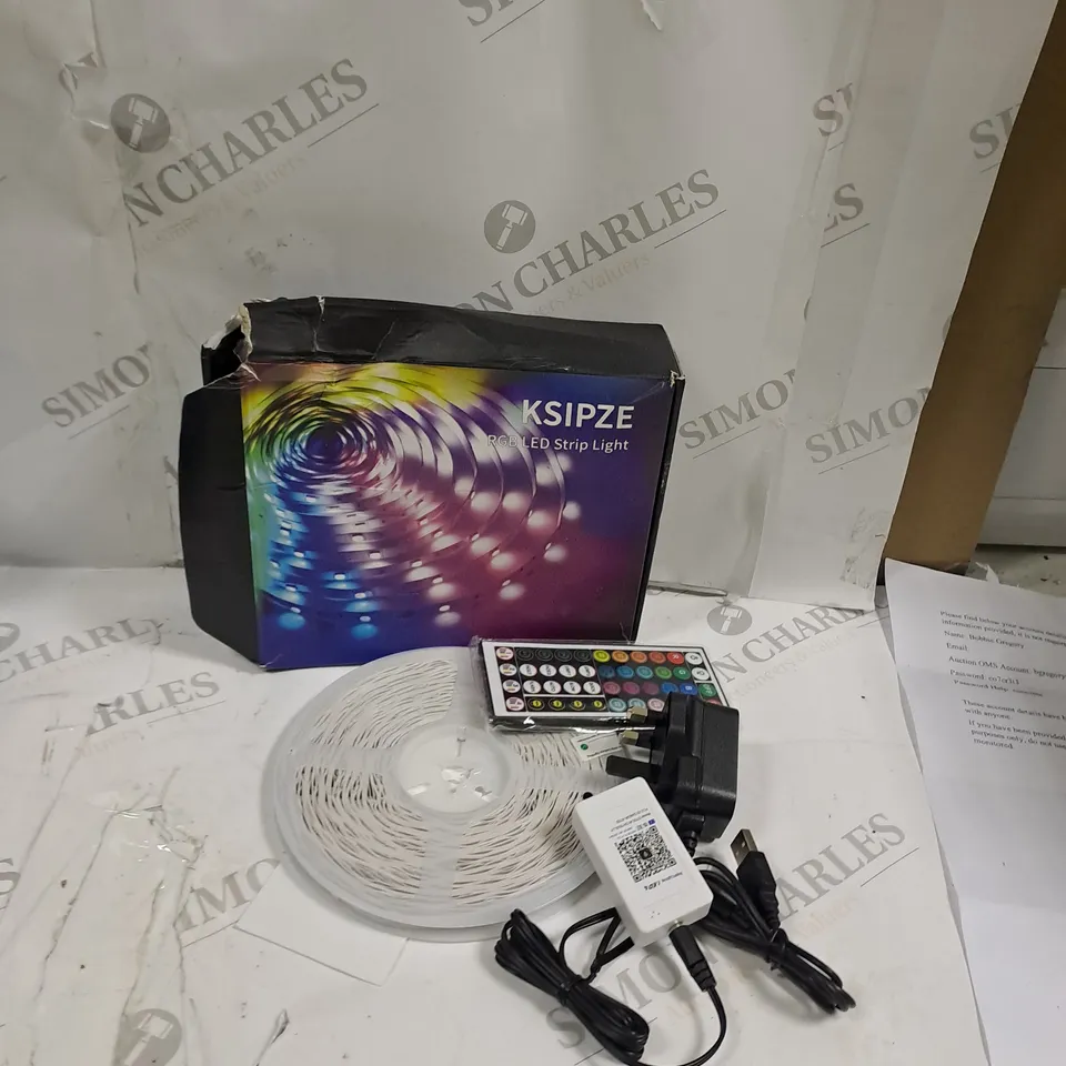 BOXED LED STRIP LIGHT  30m
