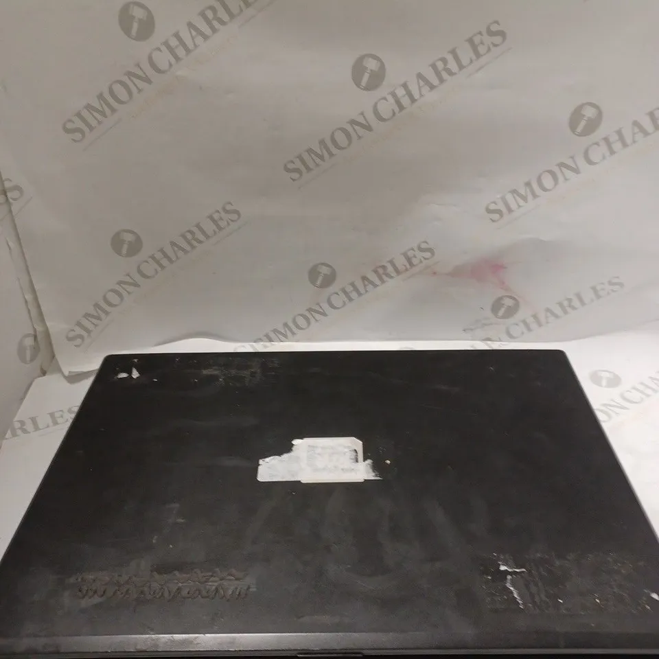 RM W76C NOTEBOOK LAPTOP