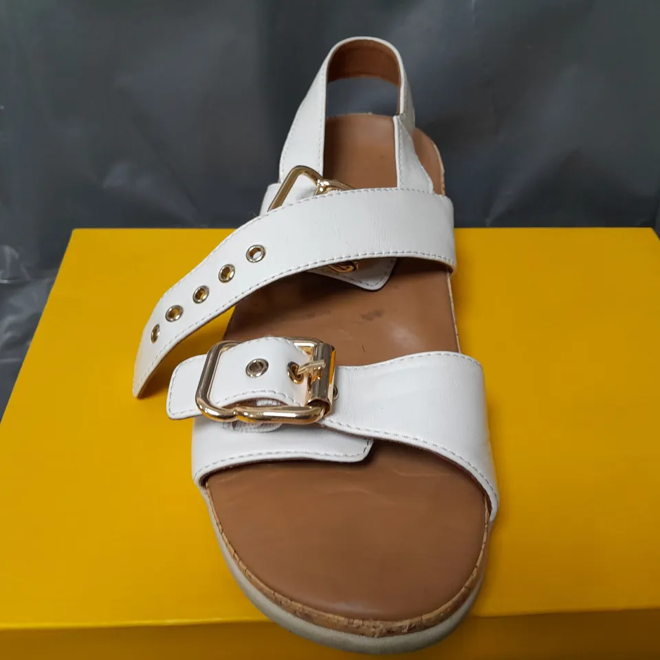 BOXED STRIVE AMALFI SANDALS IN WHITE - UK 5